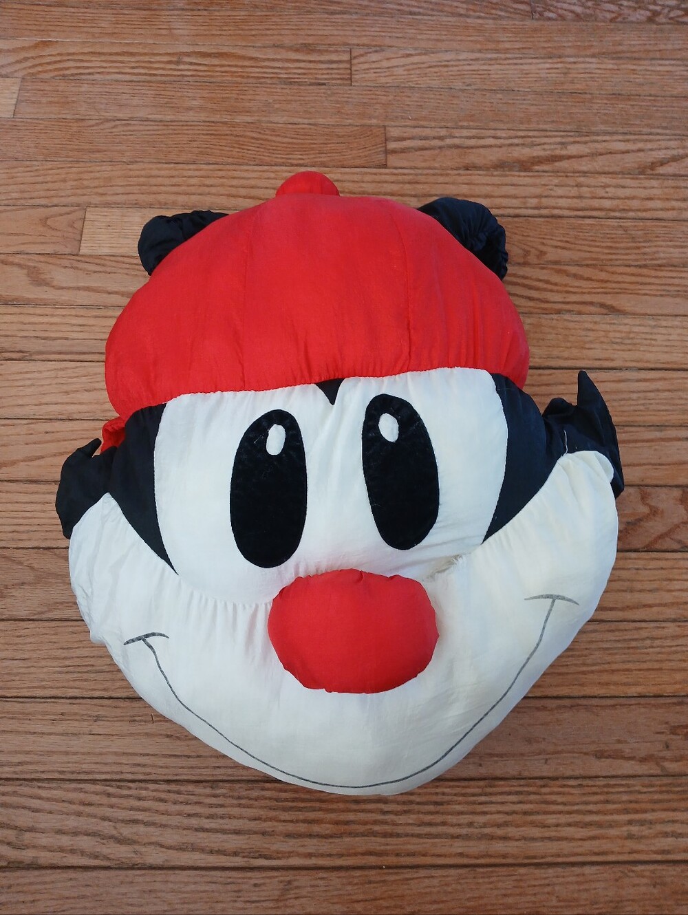 Vintage 90s Animaniacs WAKKO  Plush Nylon Six Flags Pillow